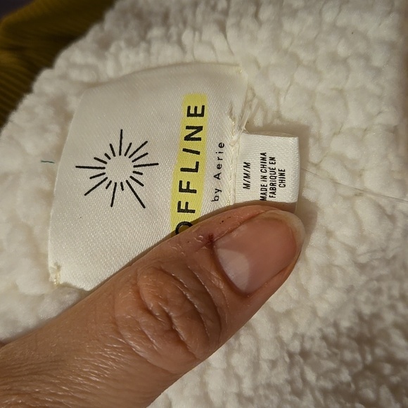 New OFFLINE By Aerie Sherpa Lined Mustard Brown Puffer Side Zip Jacket Medium - Picture 2 of 5